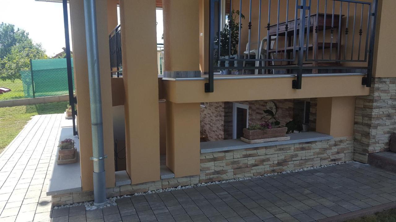 Gyoengyvirag Apartman ケストヘイ エクステリア 写真