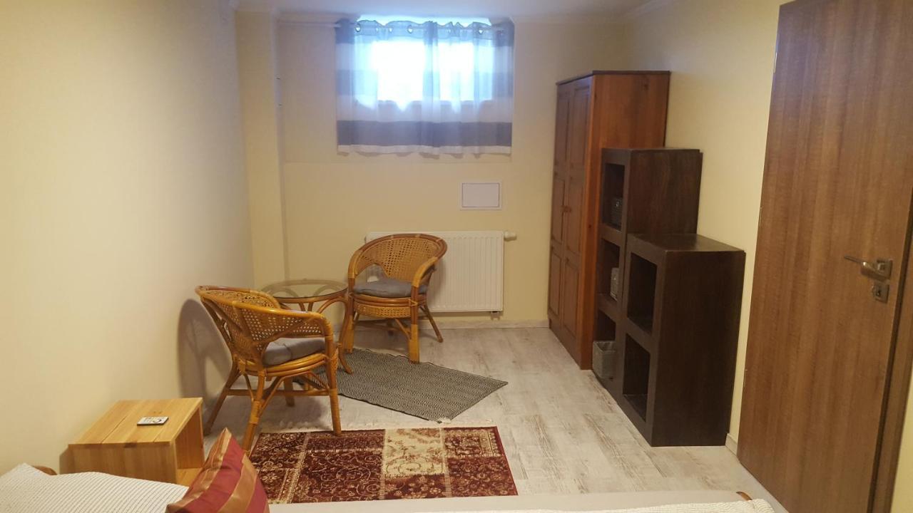 Gyoengyvirag Apartman ケストヘイ エクステリア 写真